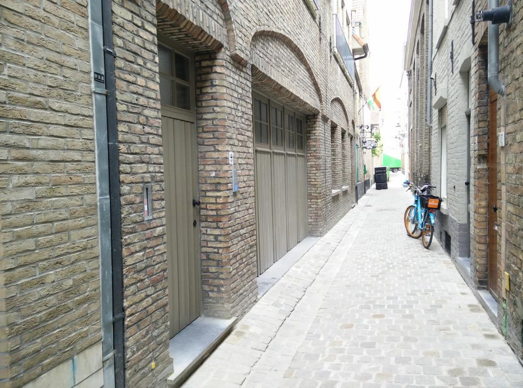 Apartment House Loppem 9-11 Bruges