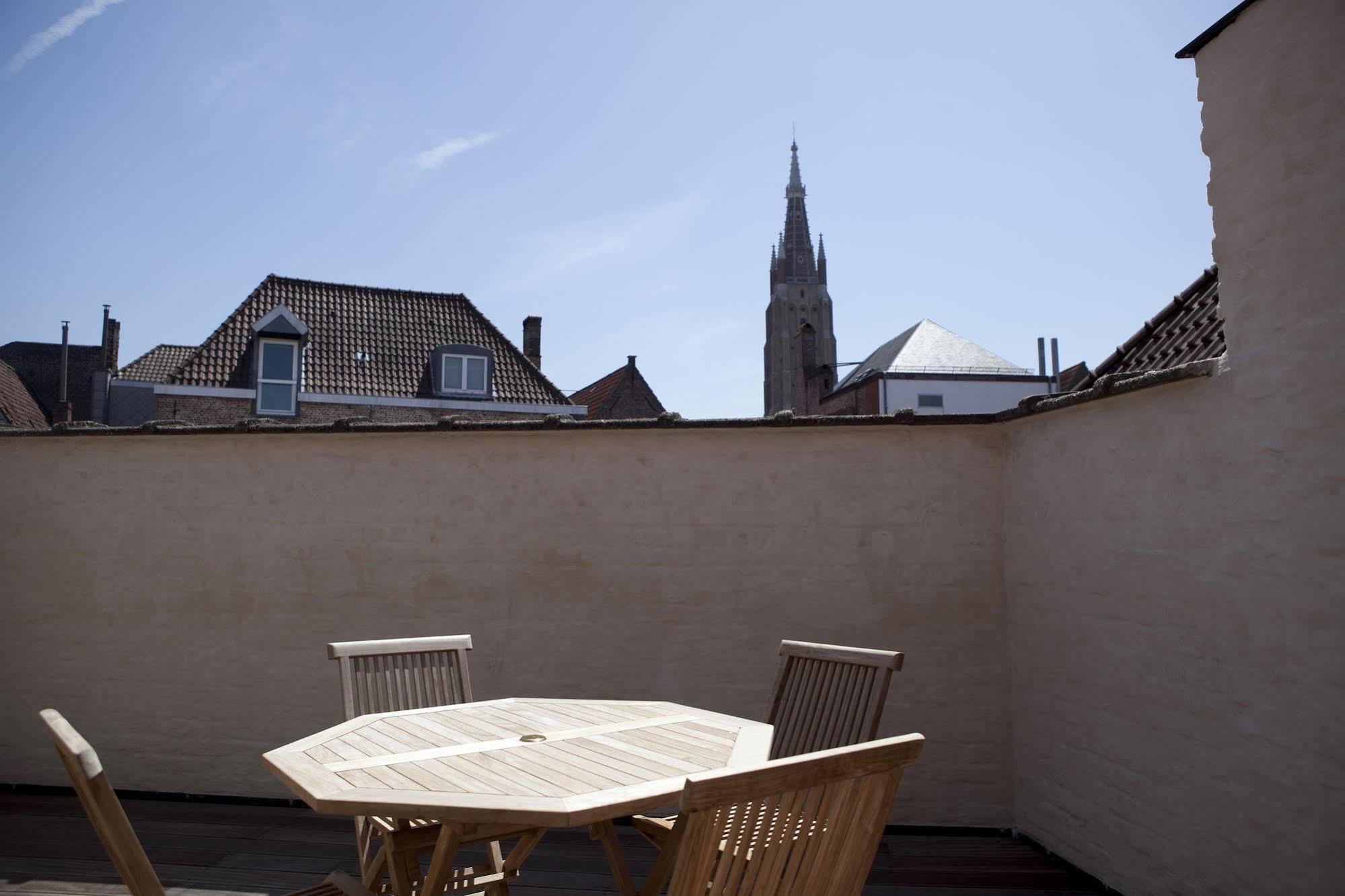 House Loppem 9-11 * Brügge